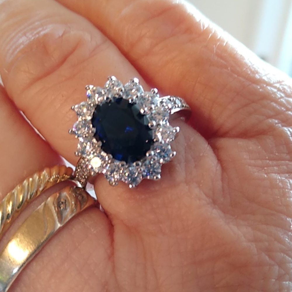NWT 14k WHITE GOLD SAPHIRE RING